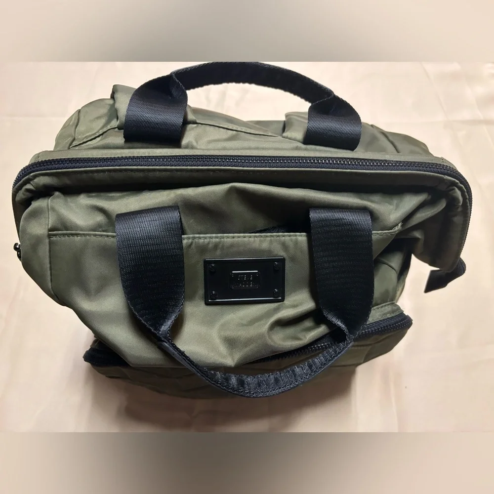 Steve Madden‎ Diaper Bag Backpack Green